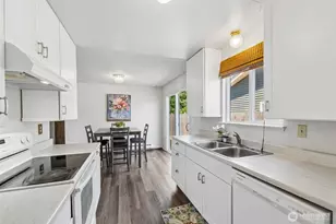 9024 E G St, Tacoma, WA 98445 - Photo 17