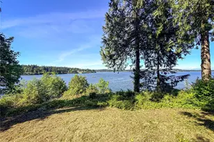 17180 Agate St NE, Bainbridge Island, WA 98110 - Photo 1
