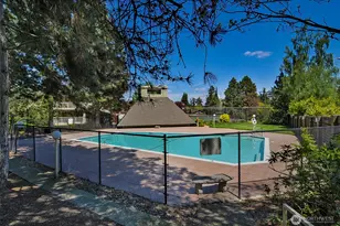 6343 Sand Point Way NE, Seattle, WA 98115 - Photo 23