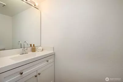 604 122nd Avenue NE #3, Bellevue, WA 98005 - Photo 9