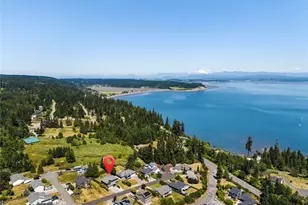35 Lucky Ln, Camano Island, WA 98282 - Photo 5