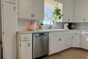 706 E 2nd Ave, Odessa, WA 99159 - Photo 9