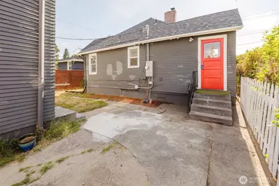1108 Warren Avenue, Bremerton, WA 98337 - Photo 29