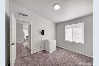 10511 137th Street E #16, Puyallup, WA 98374 - Photo 13