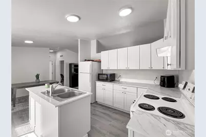 10511 137th Street E #16, Puyallup, WA 98374 - Photo 11