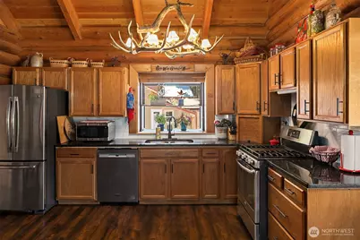 1141 Oakmont Drive, Cle Elum, WA 98922 - Photo 3