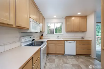 13318 47th Avenue SE, Mill Creek, WA 98012 - Photo 7