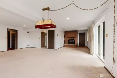 7413 Soundview Drive, Edmonds, WA 98026 - Photo 25