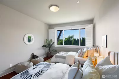 1124 Lake Washington Boulevard S, Seattle, WA 98144 - Photo 29