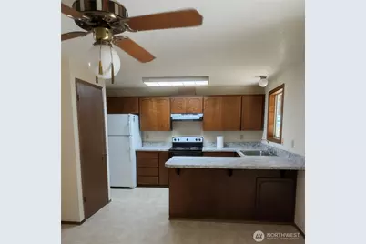 114 Jalyn Street, Centralia, WA 98531 - Photo 3