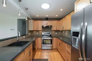 619 E Park Ave, Port Angeles, WA 98362 - Photo 11