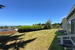 619 E Park Ave, Port Angeles, WA 98362 - Photo 35