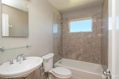 619 E Park Avenue, Port Angeles, WA 98362 - Photo 15