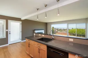 619 E Park Ave, Port Angeles, WA 98362 - Photo 13