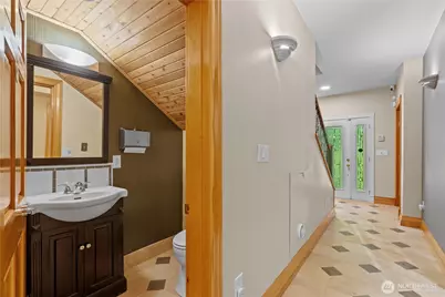 16913 222nd Street E, Graham, WA 98338 - Photo 17