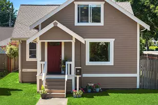 251 Meadow Ave N, Renton, WA 98057 - Photo 1