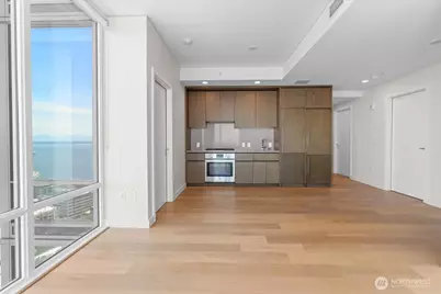 121 Stewart Street #2507, Seattle, WA 98101 - Photo 7