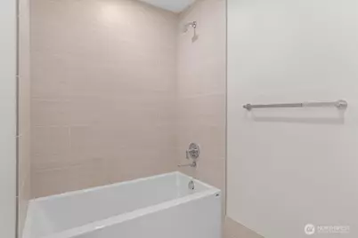 121 Stewart Street #2507, Seattle, WA 98101 - Photo 19