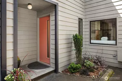15628 8th Avenue SW #B, Burien, WA 98166 - Photo 3