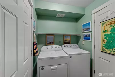 2009 196th Street SE #E104, Bothell, WA 98012 - Photo 23