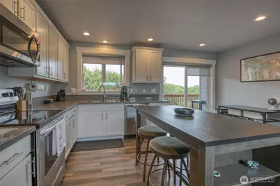 1155 Greenview Avenue SW, Ocean Shores, WA 98569 - Photo 17