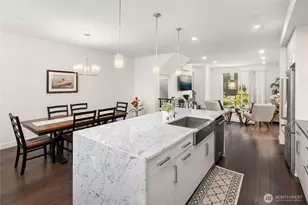 23119 NE 8th St, Sammamish, WA 98074 - Photo 17