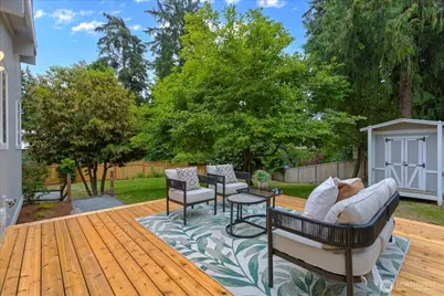 8104 Sierra Drive, Edmonds, WA 98026 - Photo 33