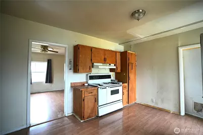 4508 S Lawrence Street, Tacoma, WA 98409 - Photo 5