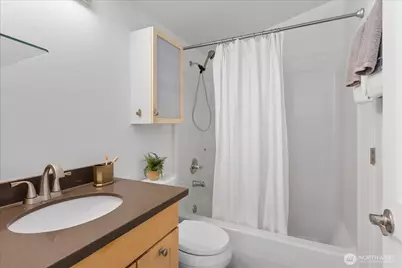 13716 Midvale Avenue N #C, Seattle, WA 98133 - Photo 23