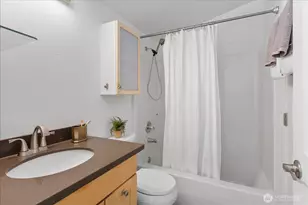13716 Midvale Ave N, Seattle, WA 98133 - Photo 23