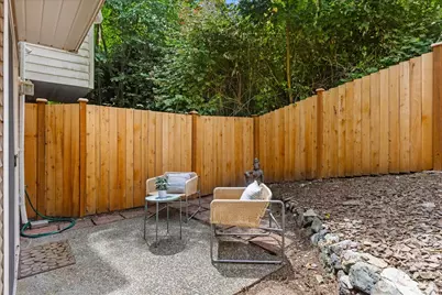 13716 Midvale Avenue N #C, Seattle, WA 98133 - Photo 27