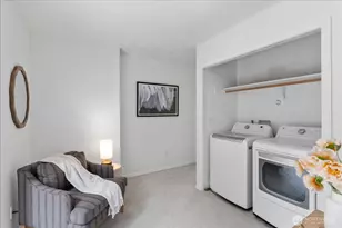13716 Midvale Ave N, Seattle, WA 98133 - Photo 5