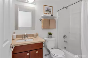 13716 Midvale Ave N, Seattle, WA 98133 - Photo 17