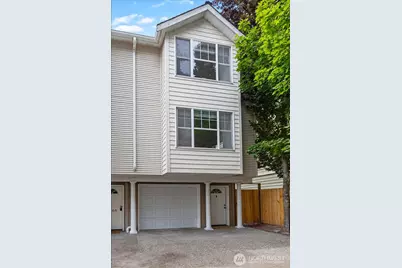 13716 Midvale Avenue N #C, Seattle, WA 98133 - Photo 1
