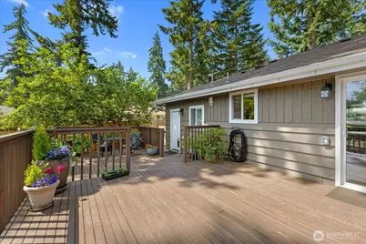 17925 57th Court W, Lynnwood, WA 98037 - Photo 31