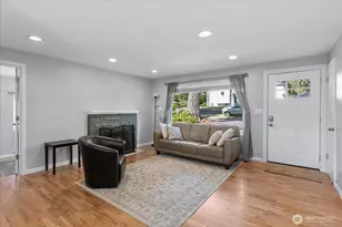 17925 57th Ct W, Lynnwood, WA 98037 - Photo 5