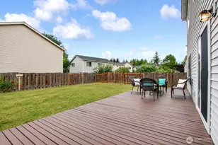 24240 SE 10th Pl, Sammamish, WA 98075 - Photo 15