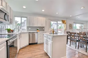 24240 SE 10th Pl, Sammamish, WA 98075 - Photo 7