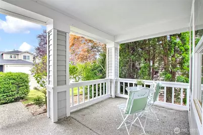 24240 SE 10th Place, Sammamish, WA 98075 - Photo 3