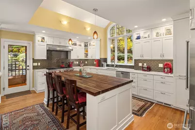 3333 43rd Avenue NE, Seattle, WA 98105 - Photo 17