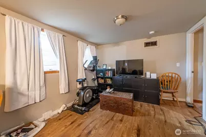 7945 9th Avenue SW, Seattle, WA 98106 - Photo 27