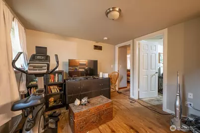 7945 9th Avenue SW, Seattle, WA 98106 - Photo 29