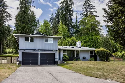 7102 48th Avenue E, Tacoma, WA 98443 - Photo 1
