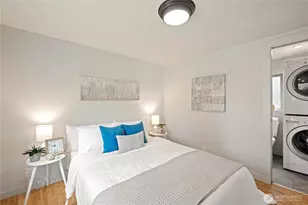 9745 Evanston Ave N, Seattle, WA 98103 - Photo 19