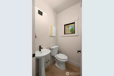 12910 NE 70th Place, Kirkland, WA 98033 - Photo 13