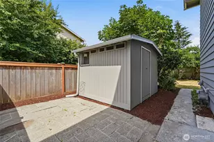 1220 NW 201st St, Shoreline, WA 98177 - Photo 23