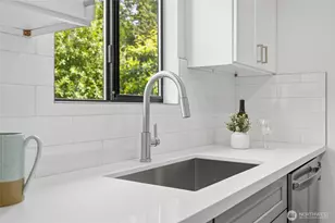 1220 NW 201st St, Shoreline, WA 98177 - Photo 11