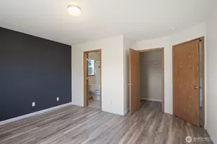 942 NE Cordero Pl, Oak Harbor, WA 98277 - Photo 11