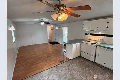 10517 62nd Street E #92, Puyallup, WA 98372 - Photo 7