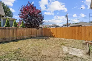 505 Burnett Ave S, Renton, WA 98057 - Photo 23